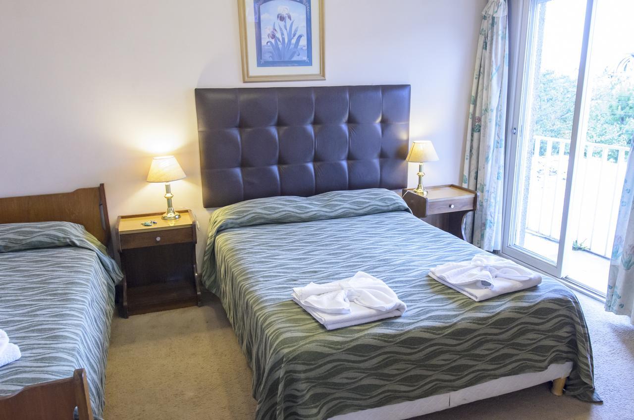 Hotel Marydor La Falda Bagian luar foto