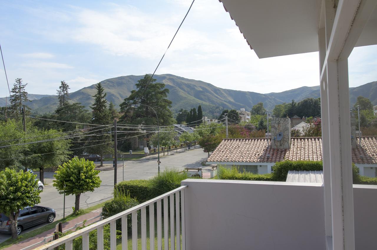 Hotel Marydor La Falda Bagian luar foto