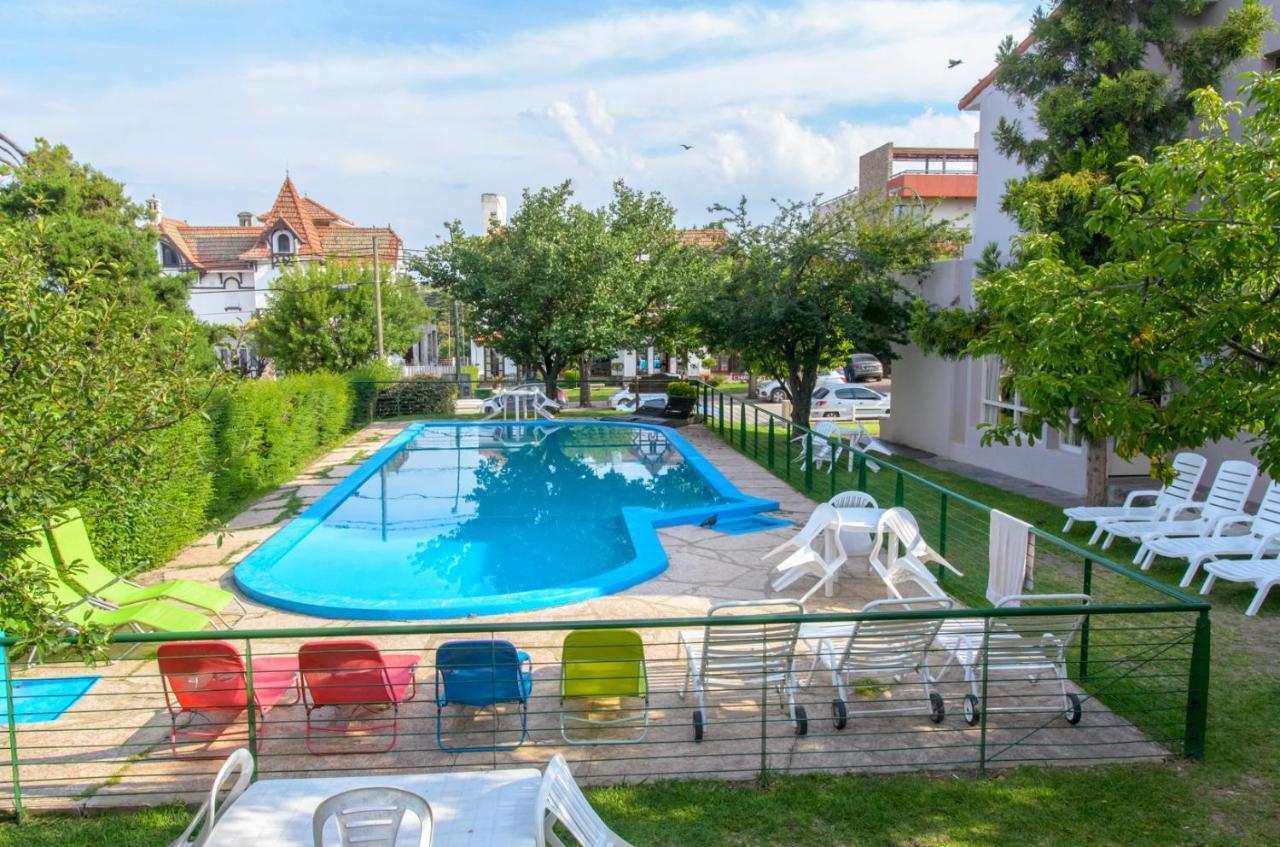 Hotel Marydor La Falda Ruang foto